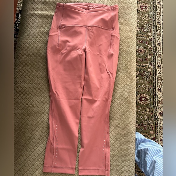Lululemon Swift Speed High Rise Crop 21” - Picture 2 of 3